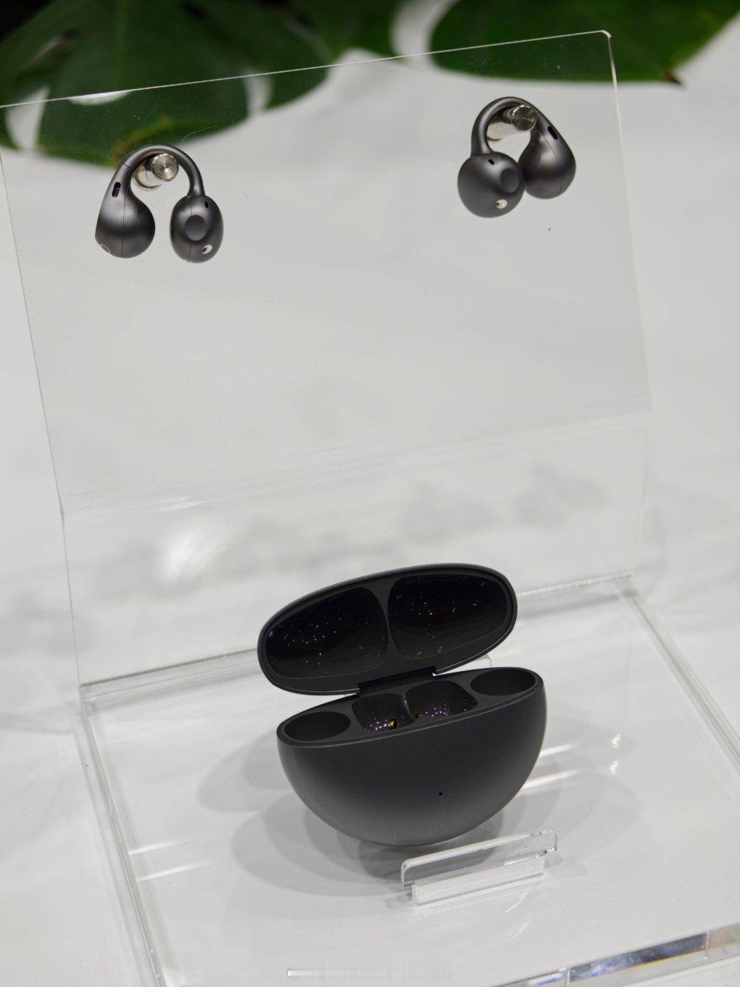 Enco Clip2这个耳夹试了下，舒适度没问题，精致度不错，音质没来得及听。8