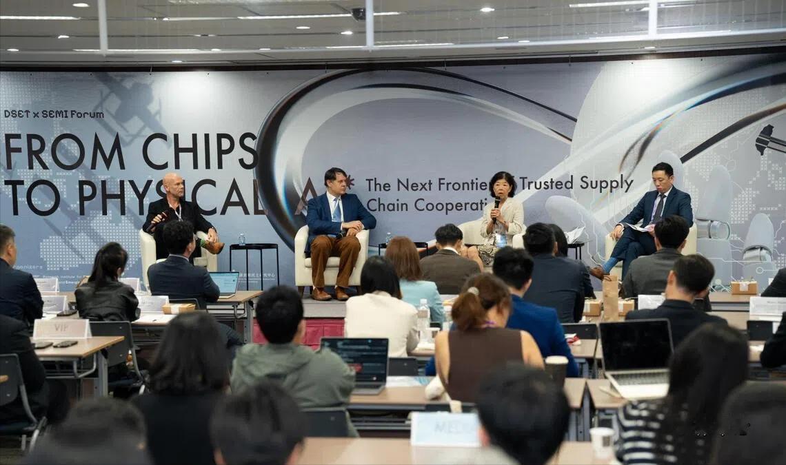 美国斯坦福大学胡佛研究所资深研究员谭安9月3日在台北一场论坛上称，欧美与亚洲伙伴