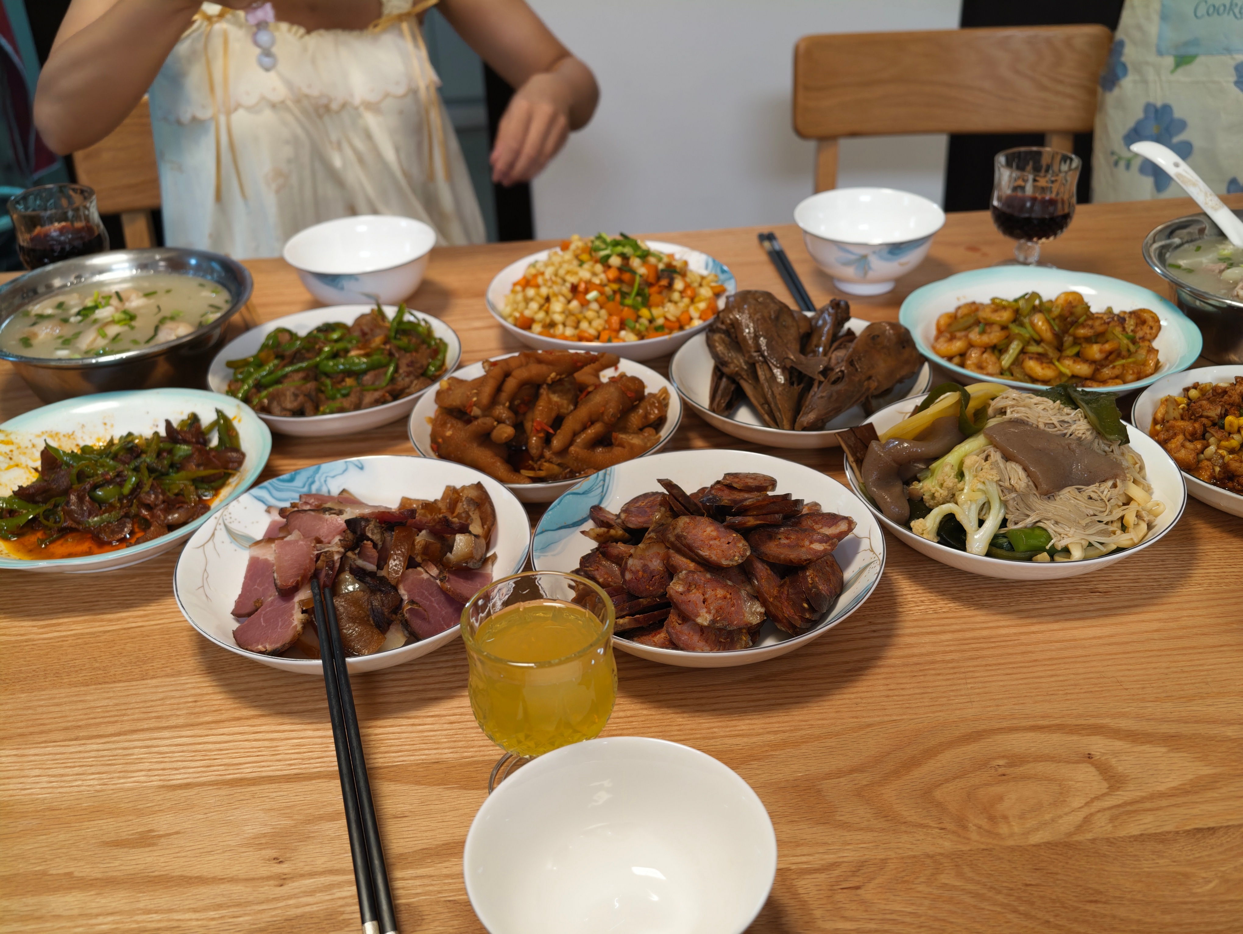 朋友过生日，我来蹭吃一顿好的