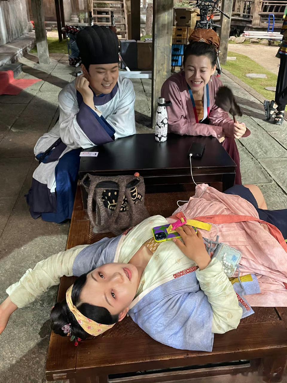 #小辣李嘉琦演佩兰竟是本色出演#最近，小辣李嘉琦在接受采访时透露，自己在《兰闺喜