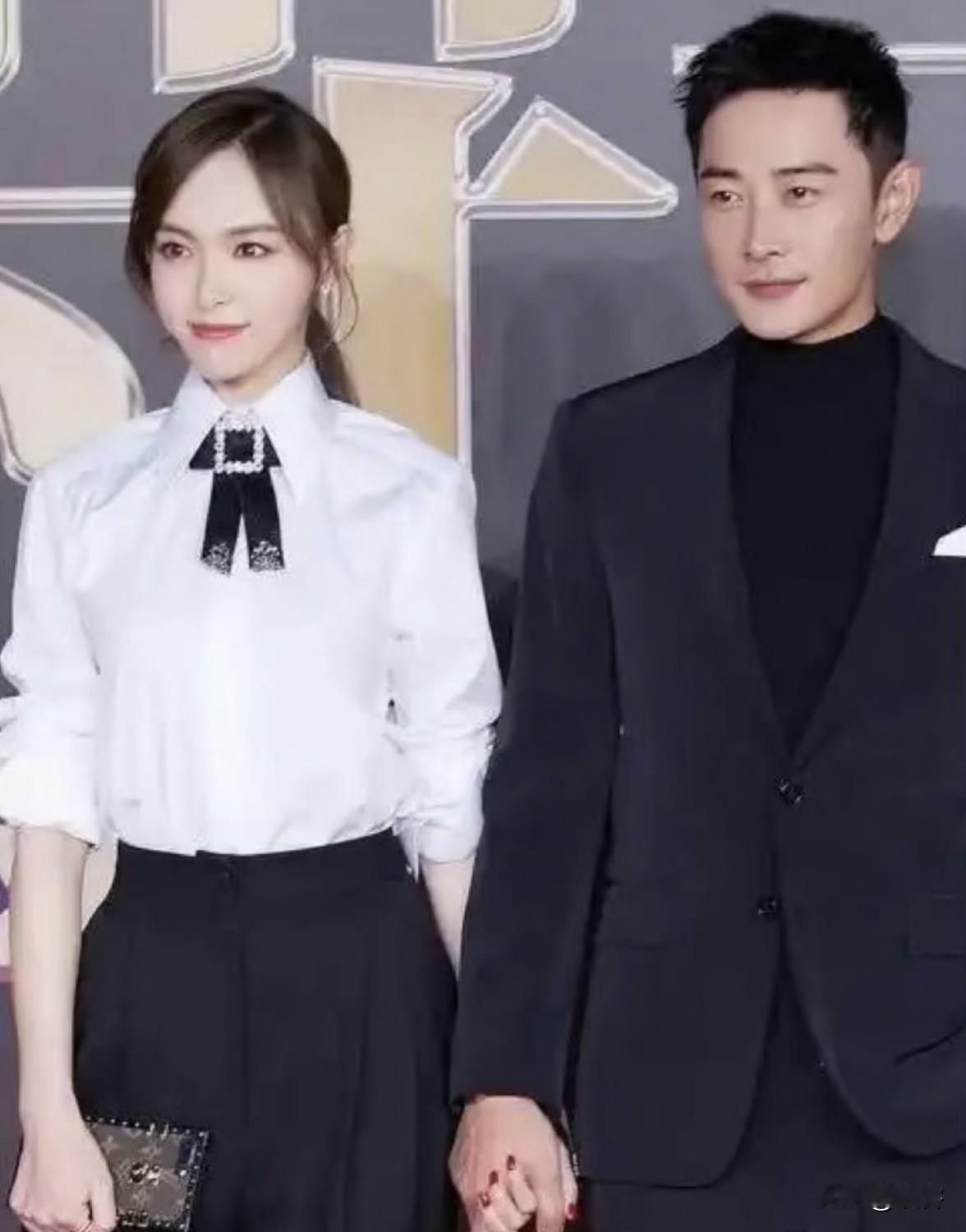 罗晋父亲去世！
罗晋与唐嫣被传婚变，还没等来辟谣，却等来了噩耗！20 日，罗晋的