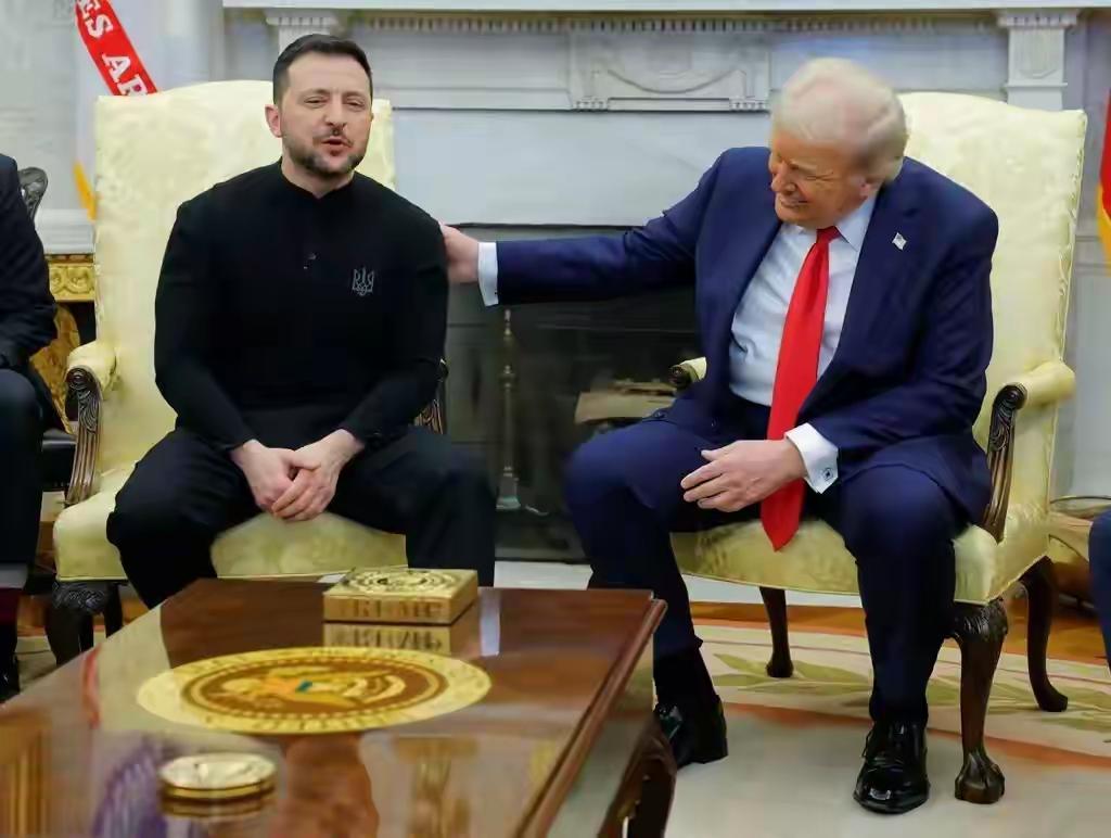 一场由“幕后操盘”催生的和平闹剧，把俄乌危机的调解变成了各方自说自话的“迷局”—