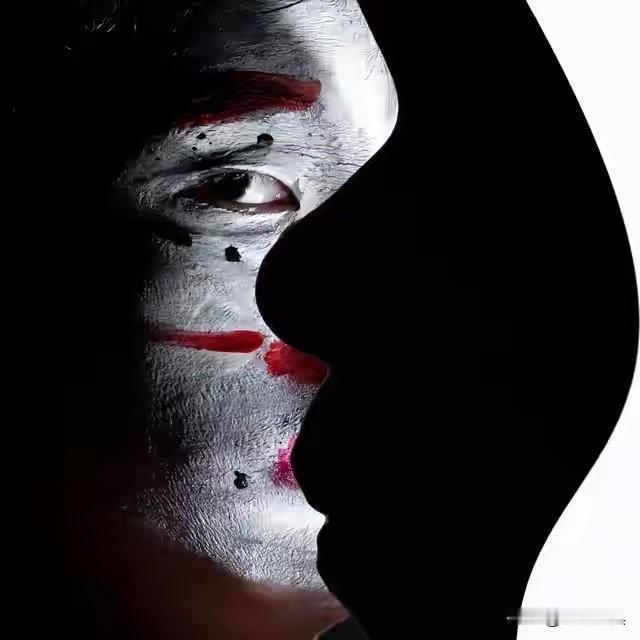 中纪委划重点了！

新年伊始，中纪委部署新一年的反腐败工作，着眼于新形势、新动态