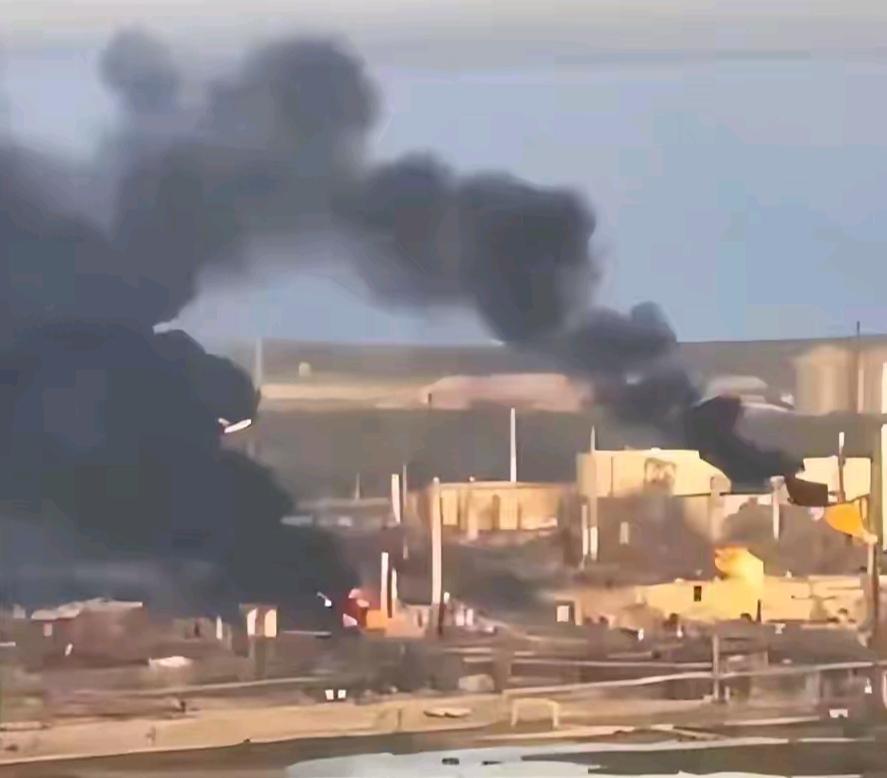 短短两个月时间，美国四个顶级炼油厂出现事故，而是一个比一个惨。

有自媒体说，美