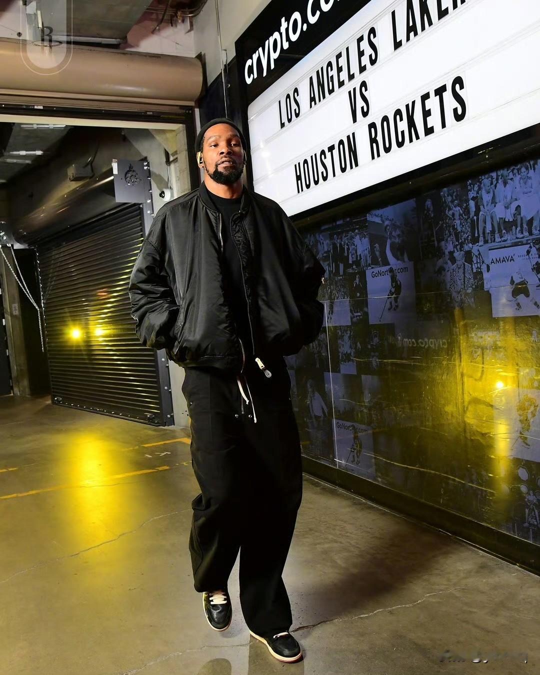 火箭官方:杜兰特由于右膝盖受伤，将缺席与湖人的季后赛G1