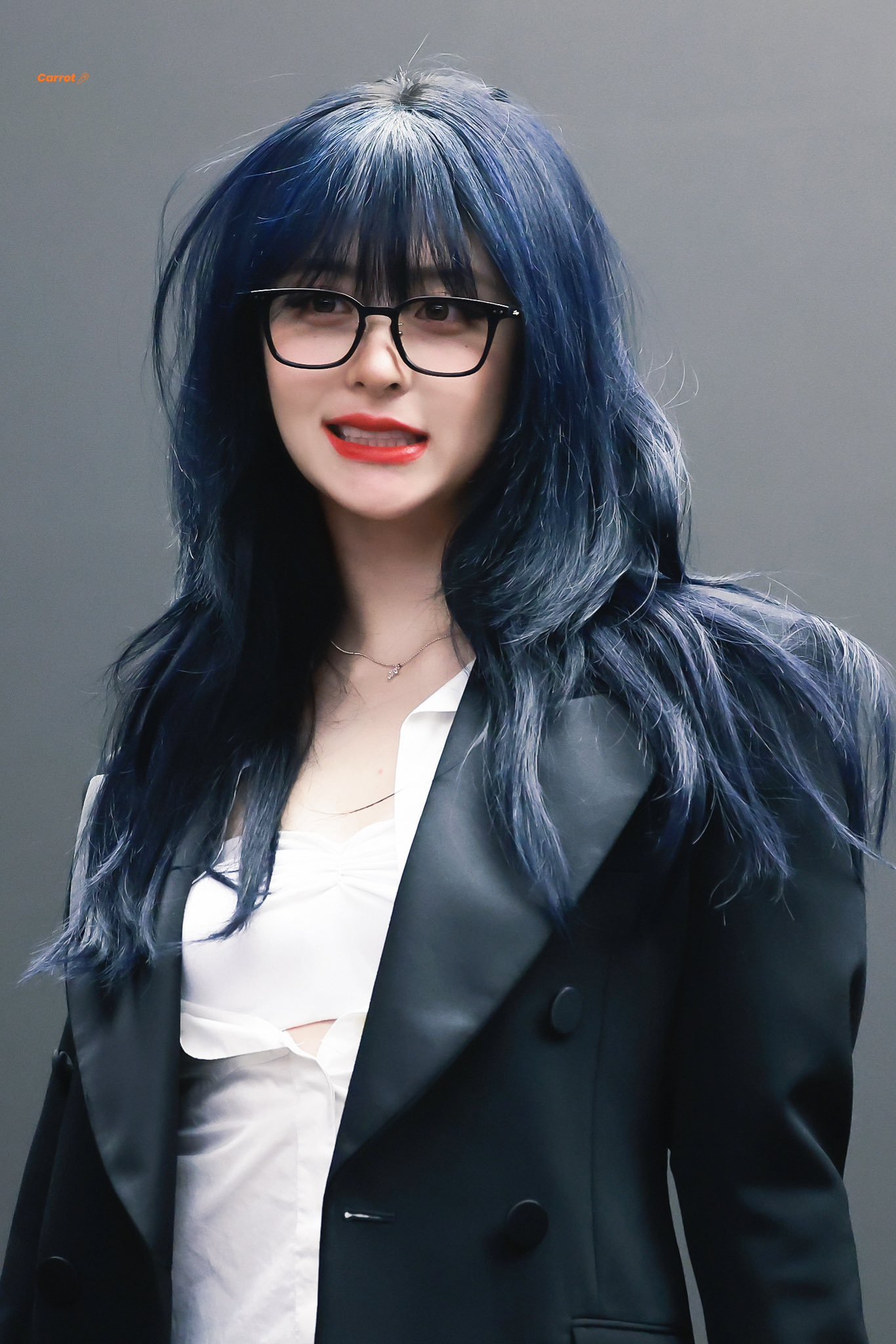 ☺︎ ​​​