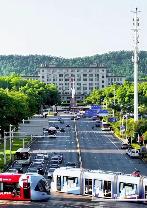 华中科技大学