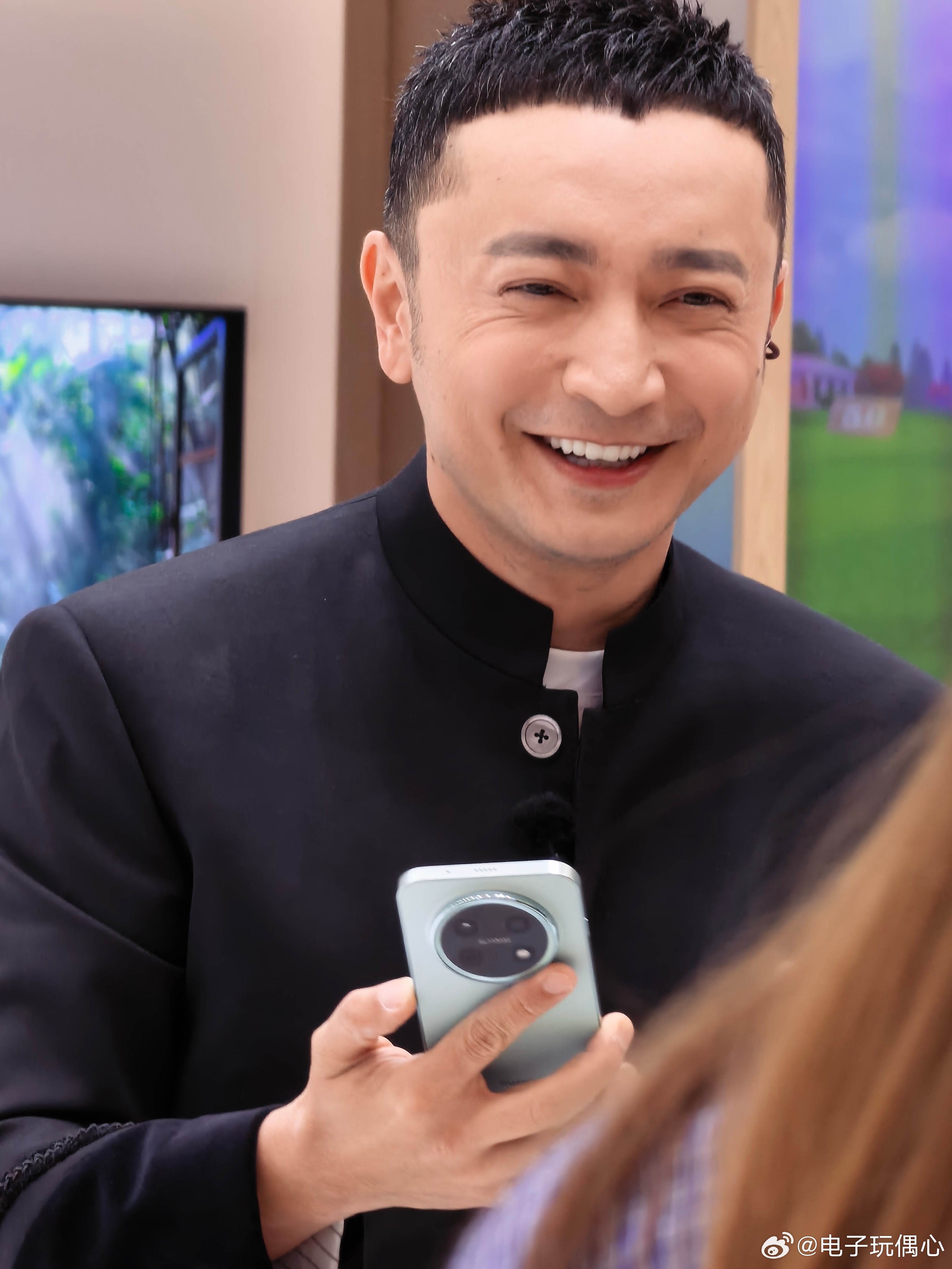 余承东官宣华为畅享90系列华为畅享全系搭载麒麟芯鸿蒙6AWE华为全场景智慧生活余