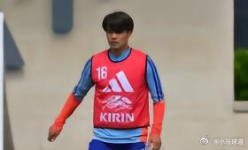 佐野海舟这番赛前表态，精准体现了国际大赛对球员身价的资本运作逻辑。面对巴西这种“