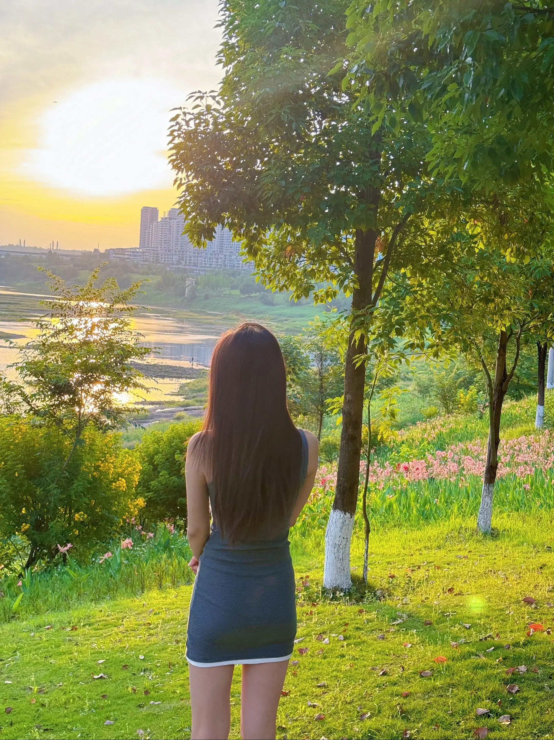 “接受岁月的伤 仰望生活的光”🌤️🍃ᥫᩣ