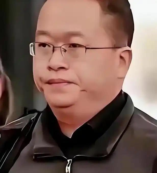 张浩，一个被美国用“钓鱼执法”扣了九年的中国芯片专家，谁也没想到，他创办的科技公