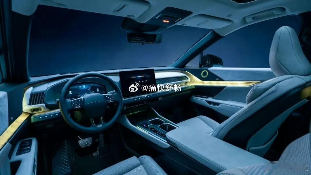 雷克萨斯的三排座纯电 SUV大家喜欢这个造型吗？汽场全开大v聊车新能源汽车﻿﻿