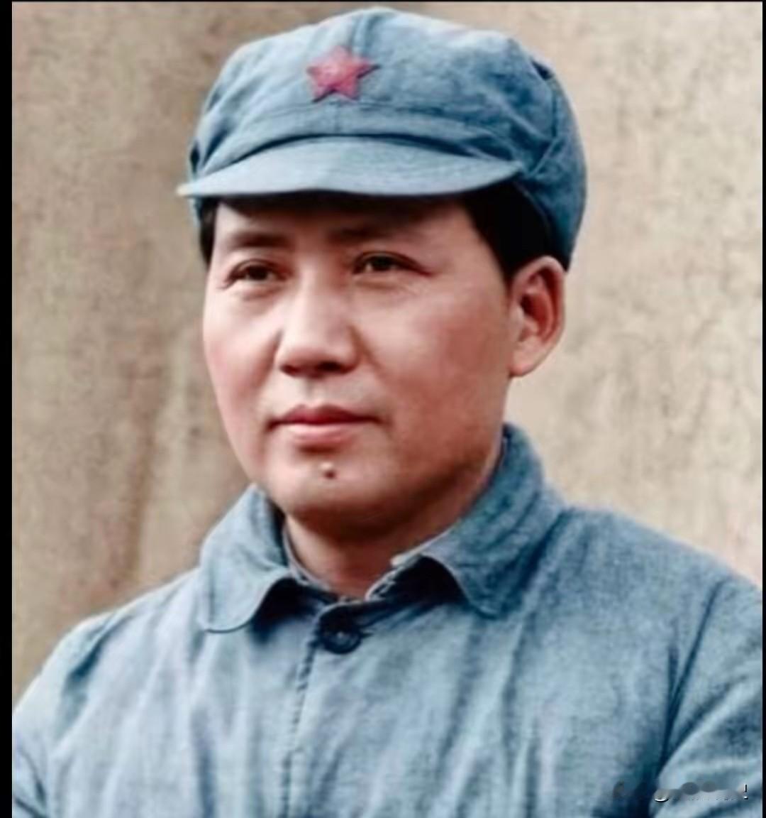 为啥现在的年轻人越了解毛主席，就越发自内心敬重他？答案全藏在他那些说进大伙心坎里