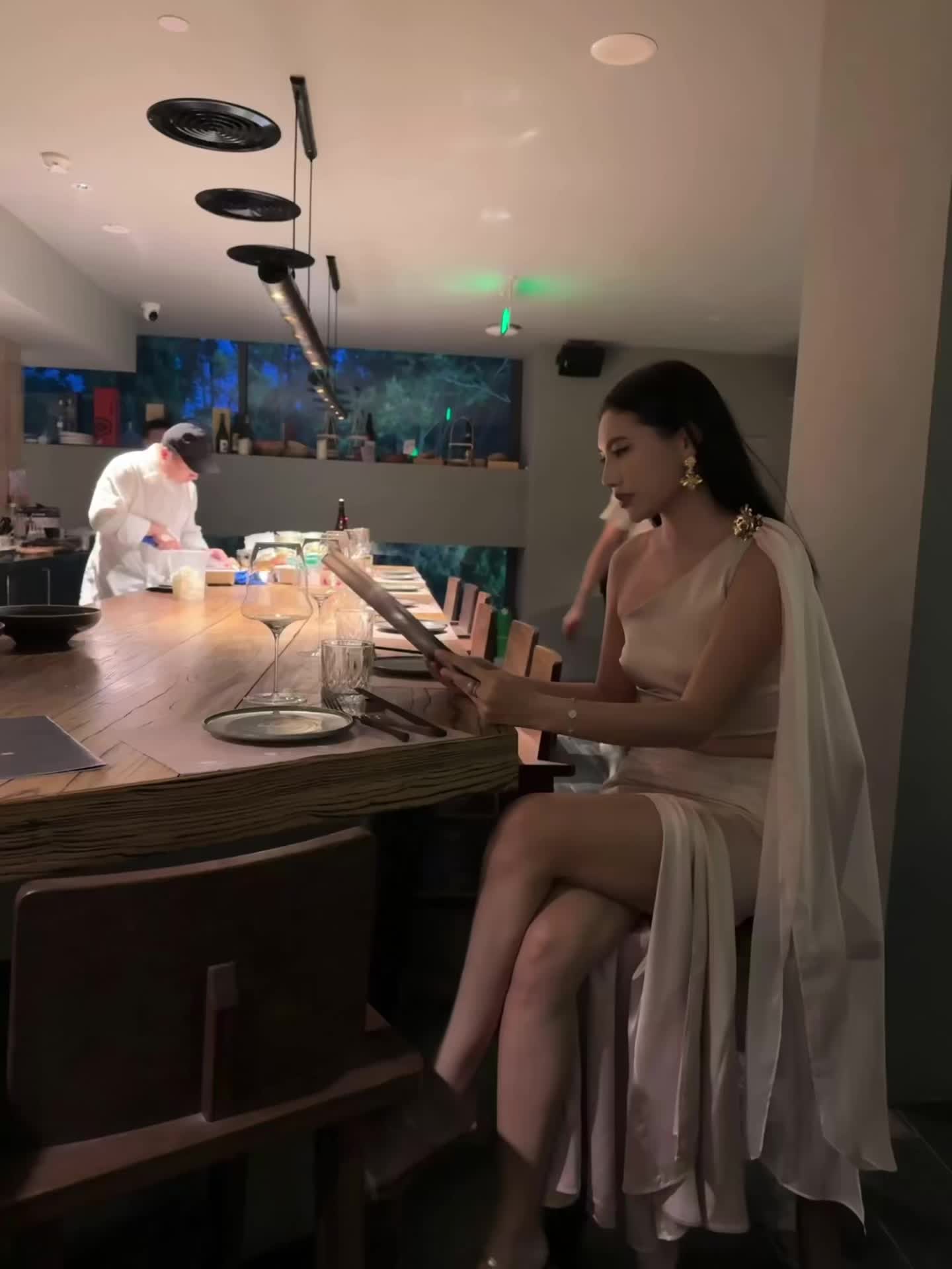 怎么一个人身上能有两种人格 喜欢穿漂亮的小裙子喜欢去户外穿带泥的徒步鞋...