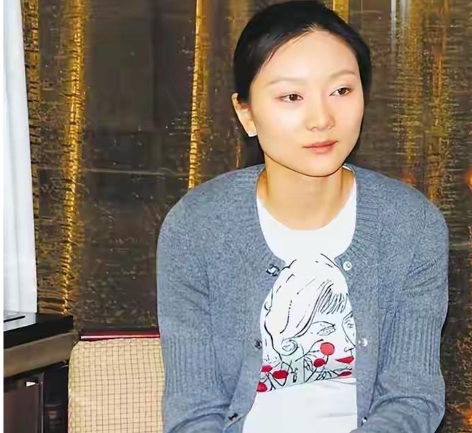 《主角》私下聚餐，意外暴露陈婷隐藏身份，张艺谋太太标签已摘下
娱乐
