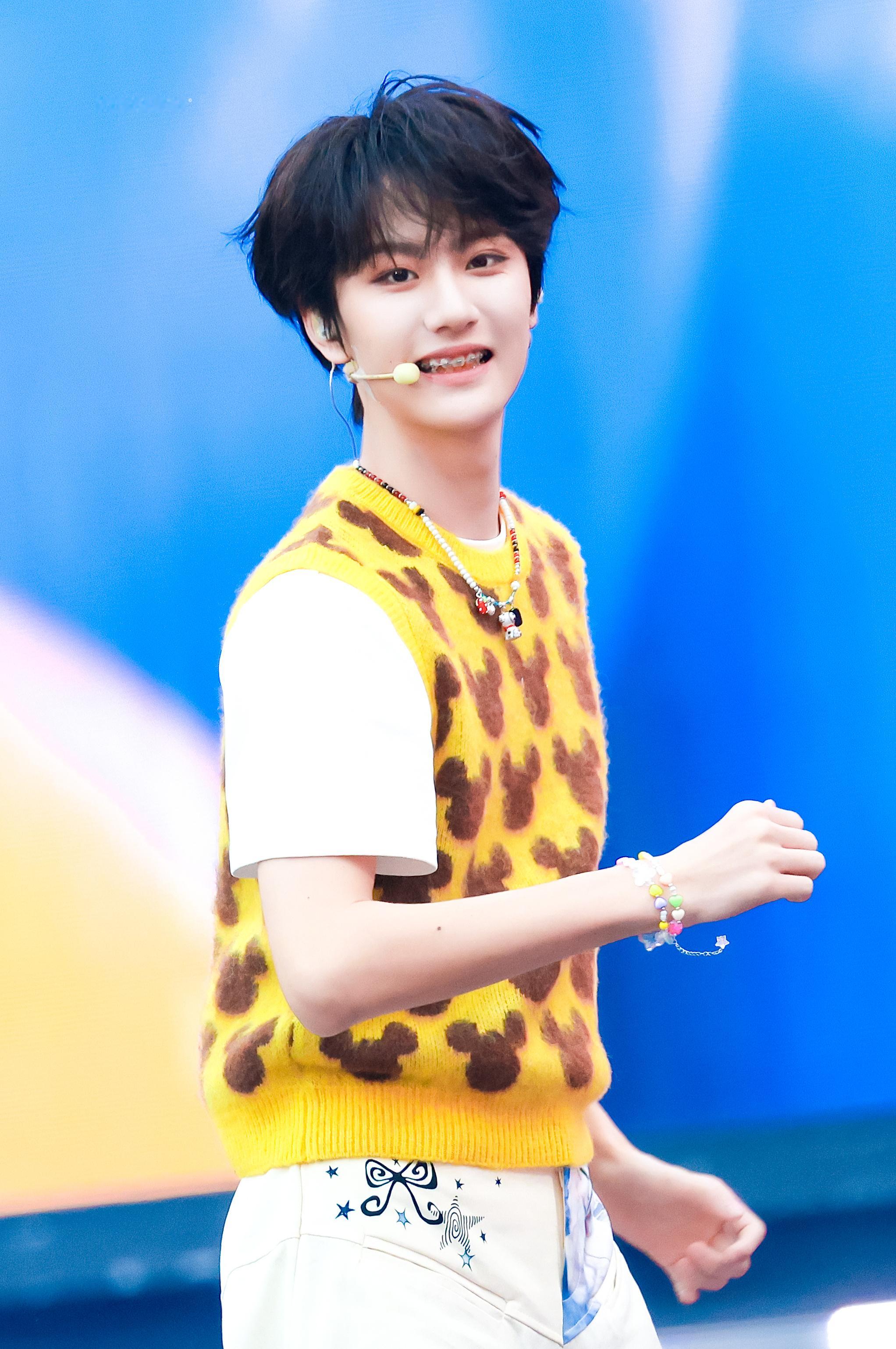 牙牙乐小黄人东东😁 