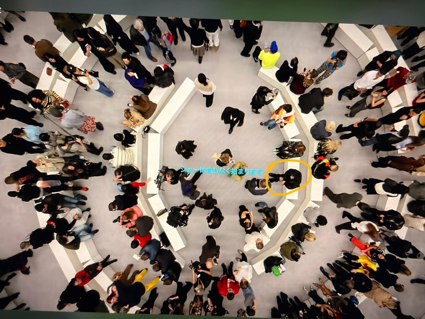 王一博LOEWE大秀造型气质都与众不同 一眼琑定王一博 ​​​