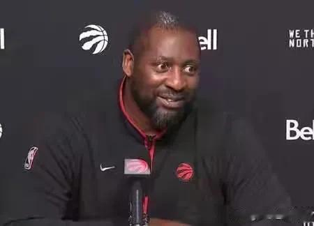 雄鹿计划聘请猛龙助教阿德里安-格里芬为新任主帅！

据ESPN报道，消息人士透露