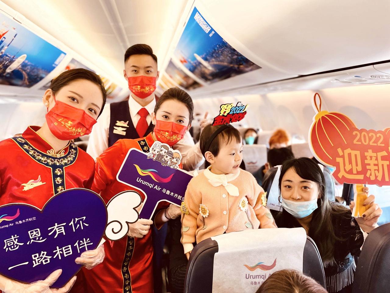 现在高铁、飞机、汽车各种交通工具发达，可人们春节回家为什么还是这么难？


虽然