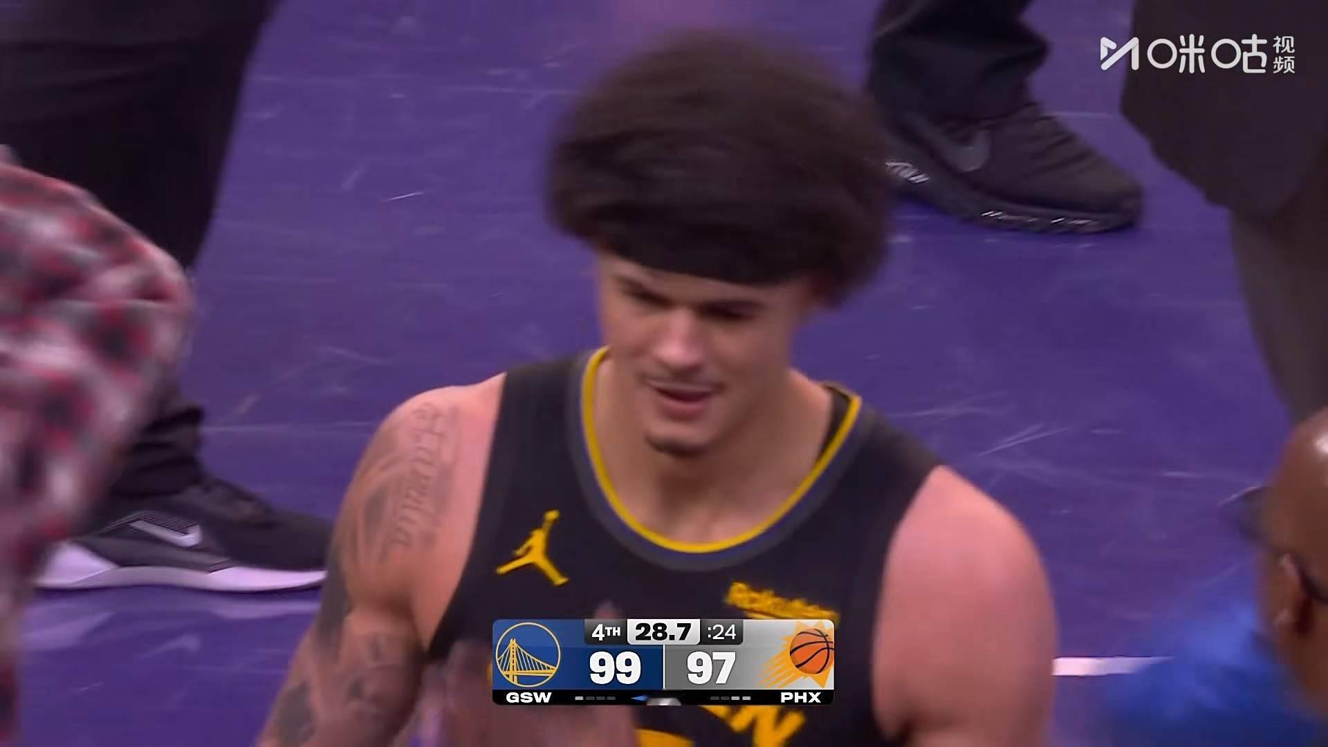 勇士反超两分！库里场均鼓掌一百下勇士vs太阳