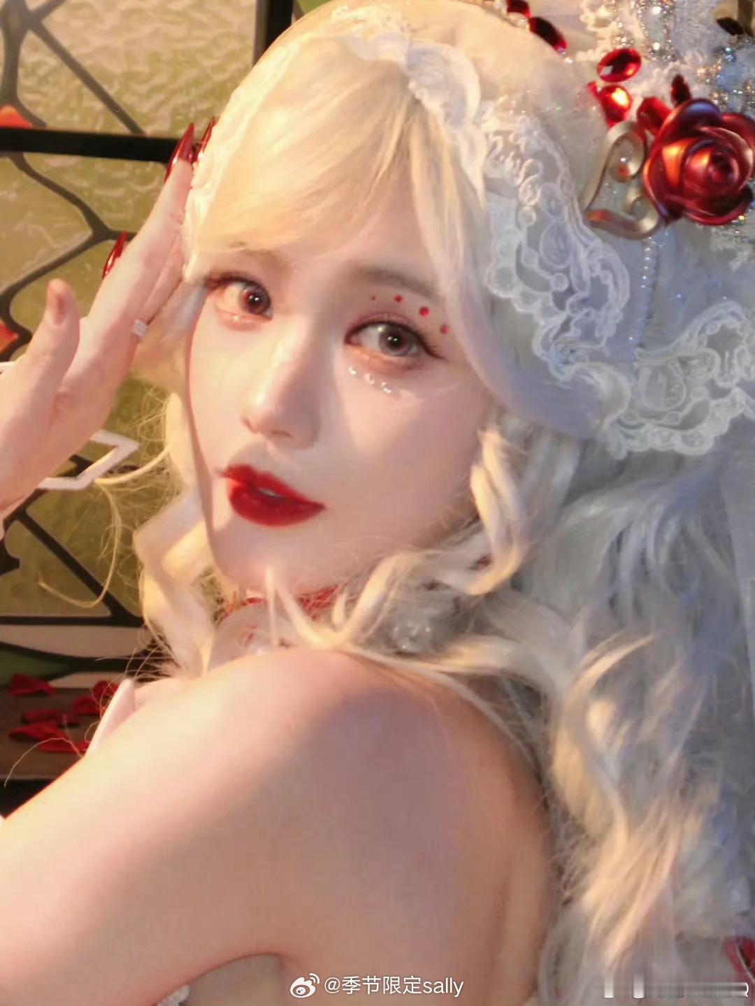 李一桐和平精英cos艾丽娅，好美哦 