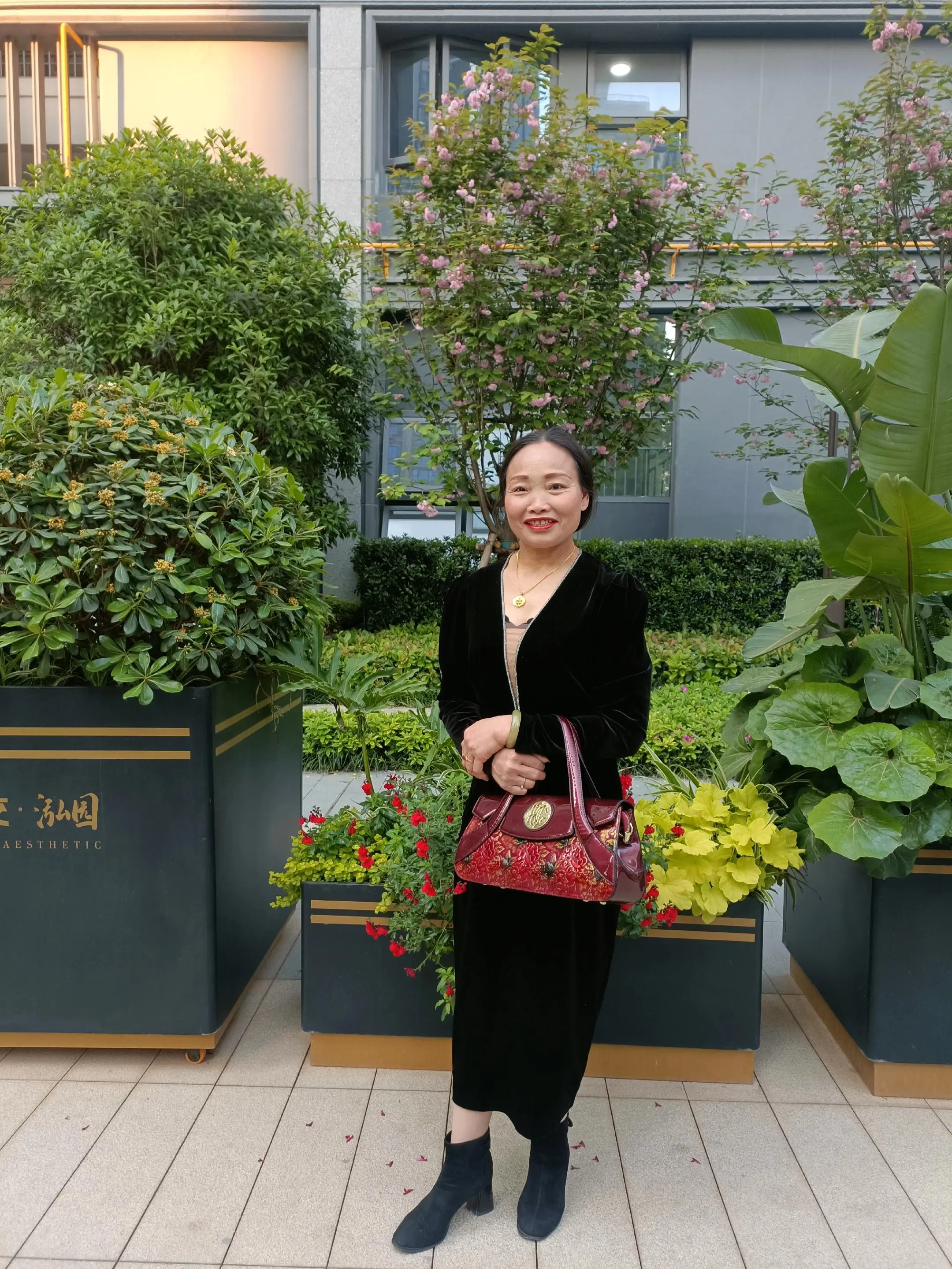 迟来的爱🌹🌹🌹