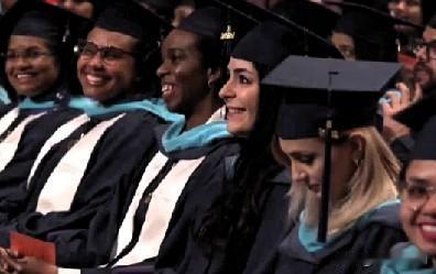 北京补习班“顶风作案”两年狂赚1583万！
 
北京的一位补习老师，没办办学许可