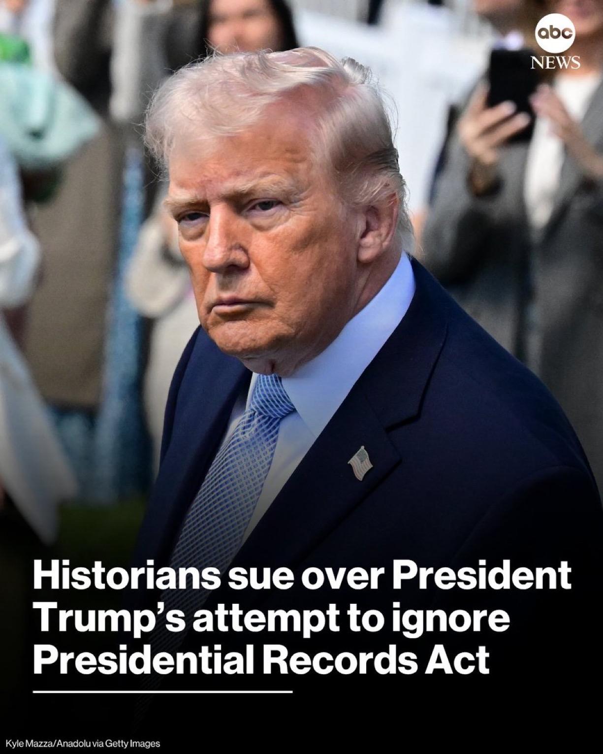 世界最大的历史学家协会正就特朗普政府近期试图为川普保留其官方记录而非将其移交给国