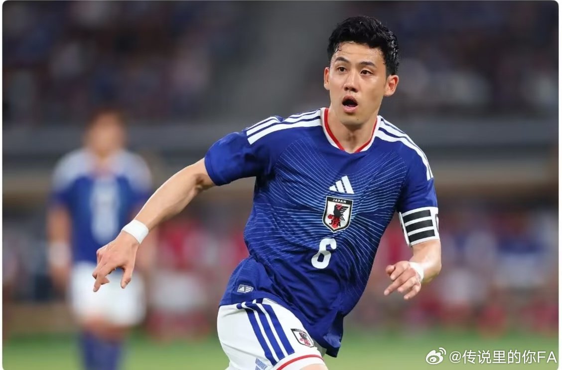 日媒：尽管远藤航坚称可以出战，但是森保一坚决让他退出。 世界杯