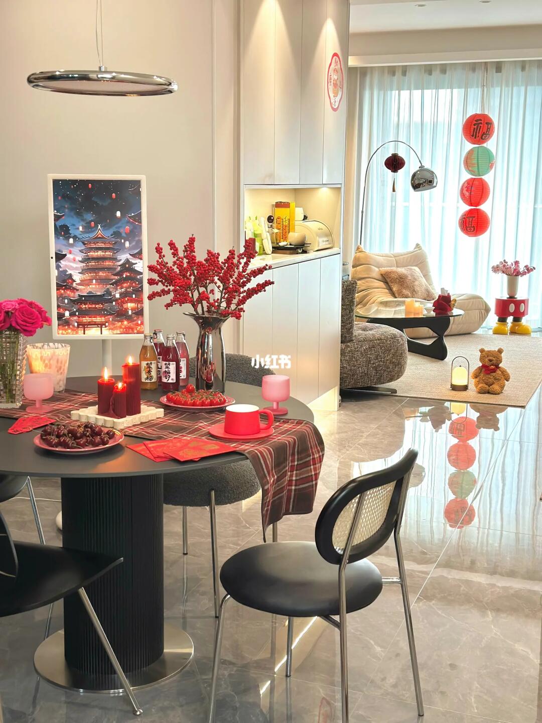 28岁一个人独居，有点小钱的小日子真快乐～😍