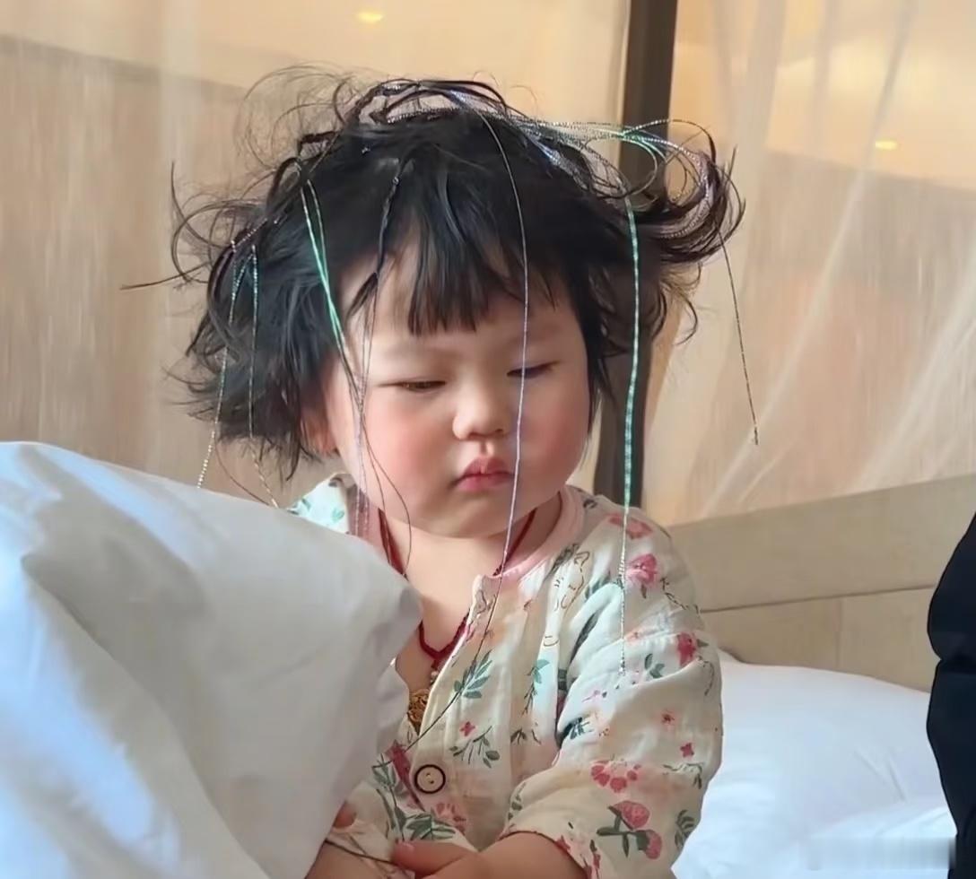 好烦啊！本来想睡个自然醒的，被🦟咬醒了！啊~我的美容觉没了生活手记