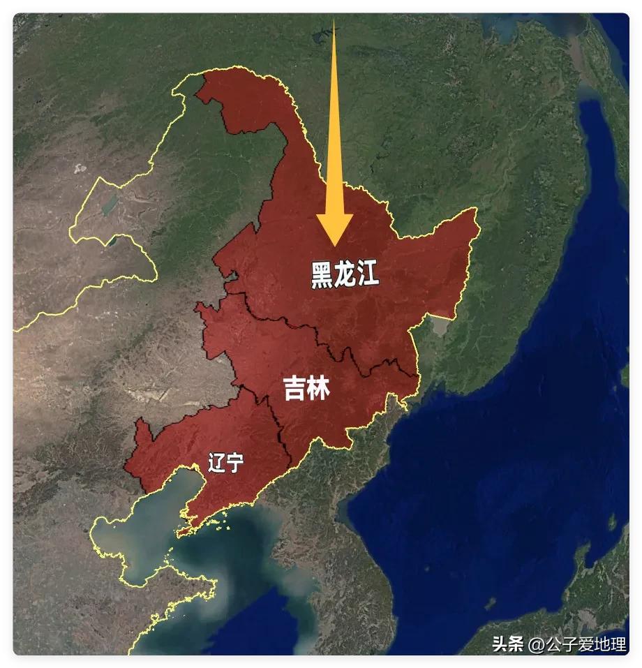 为什么避暑要选择东北黑龙江？听听美女怎么说的。
盛夏的暑气总让人坐立难安，不少人