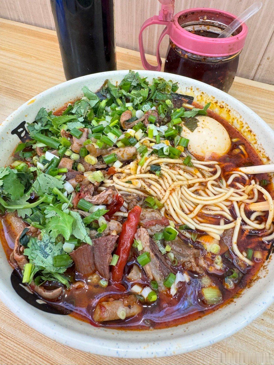 在这就得…… ​​​