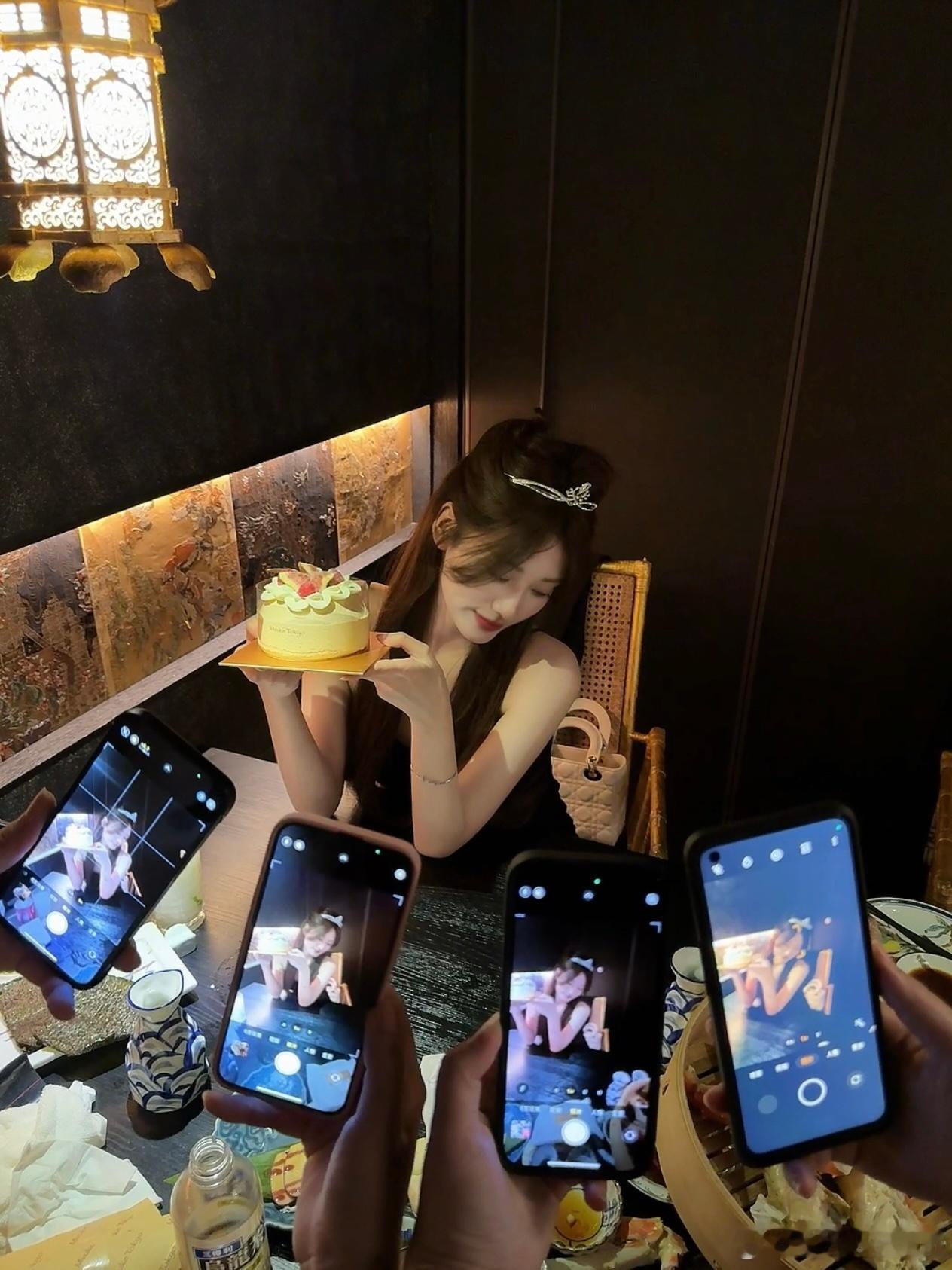 每天有每天的快乐 今天是生日快乐🎂 ​​​