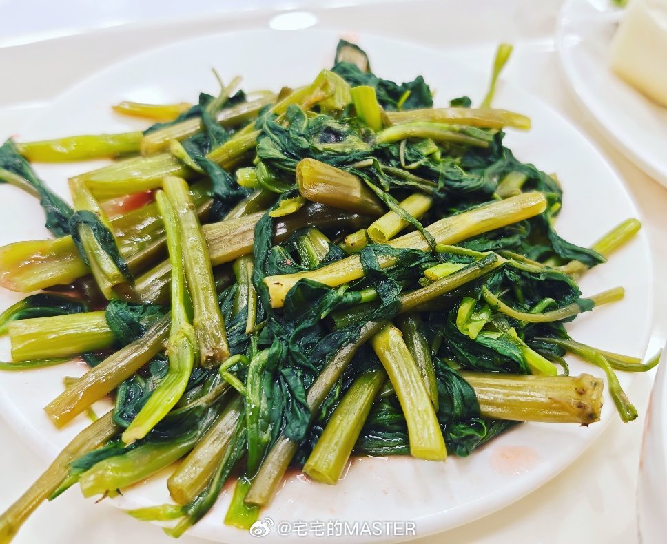 食堂的不知道的啥夹馍蛮好吃的 上海