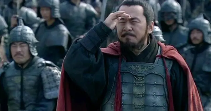 人越成熟为什么越喜欢曹操这样的领导？