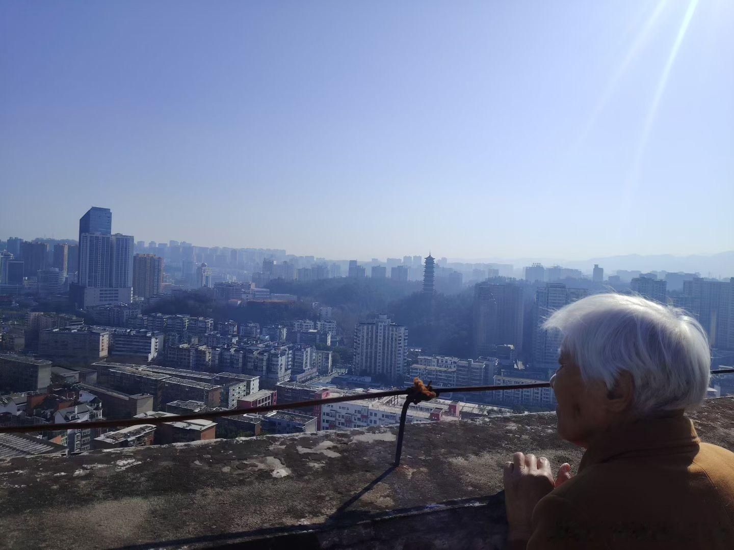 进入2025年，84岁娘创造着生命奇迹。娘从第四故乡广东回第三故乡（第一故乡河北