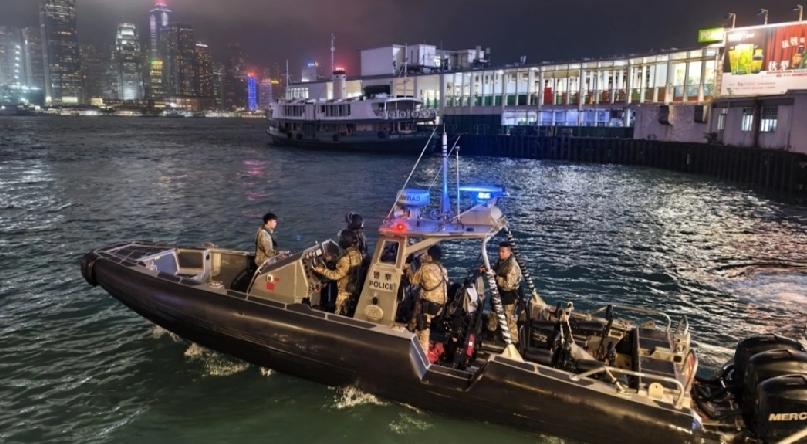 珍惜生命，今日（2日）晚上8时许，香港警方接获途人报案，指一名中年女子在尖沙咀天