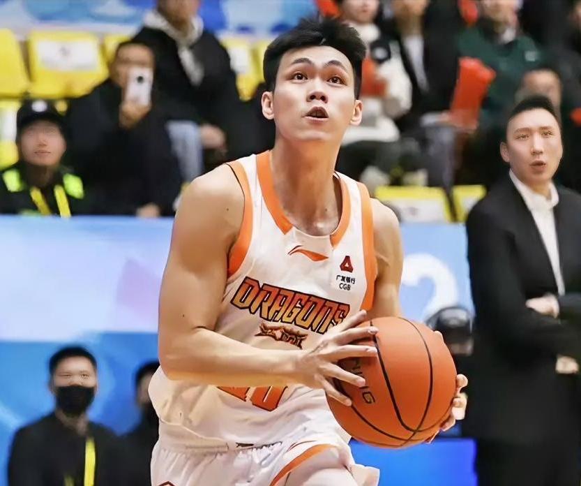 数据不会骗人！！！江苏81-88惜败广厦，谁是输球最大罪人，一目了然！！！
 