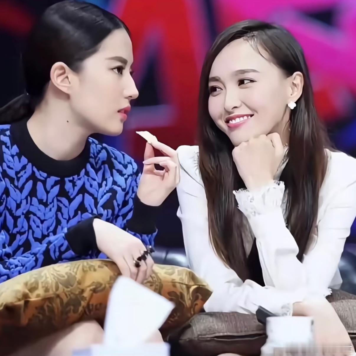 娱乐圈那些美好的女性凝视，只有欣赏没有攀比 