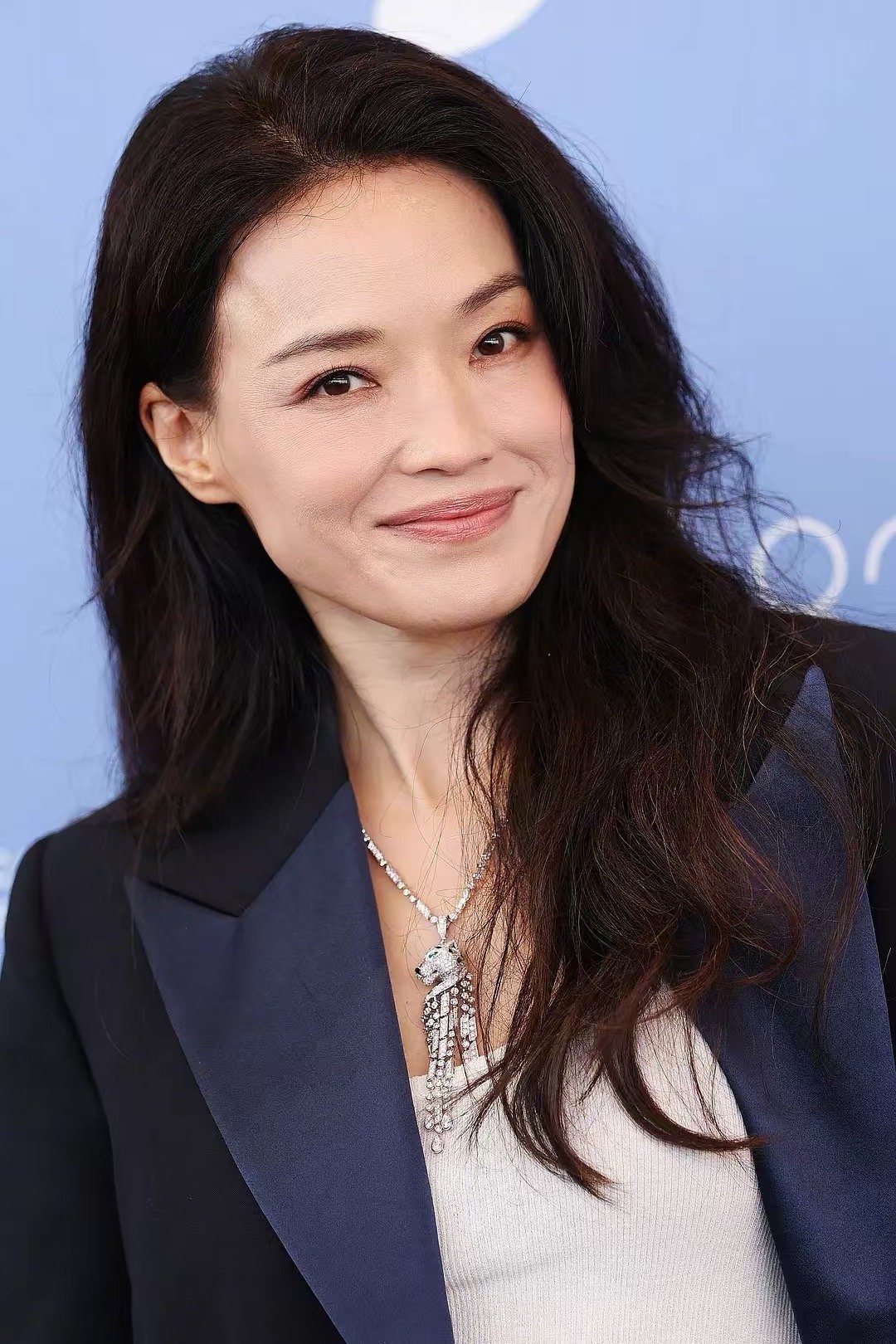 舒淇 感谢你成就了现在的我 舒淇这句关于成长的话太治愈了，真的让人忍不住的佩服这