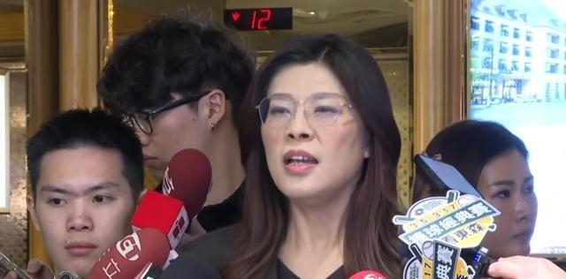 美军袭击委内瑞拉，郑丽文也慌了！1月4日，国民党主席郑丽文表示：“我们更需要通过