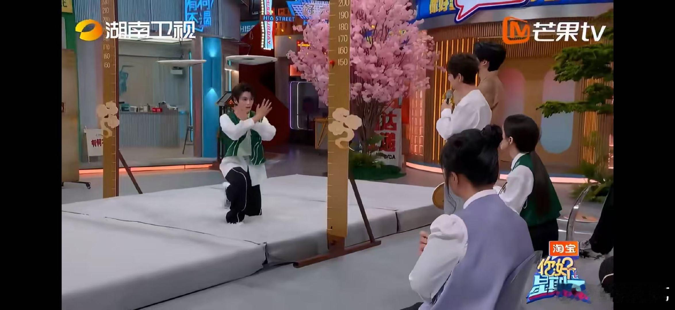 丁禹兮对宋茜说你是我的神 你好星期六经典重现太搞笑了！丁禹兮对宋茜喊 “你是我的