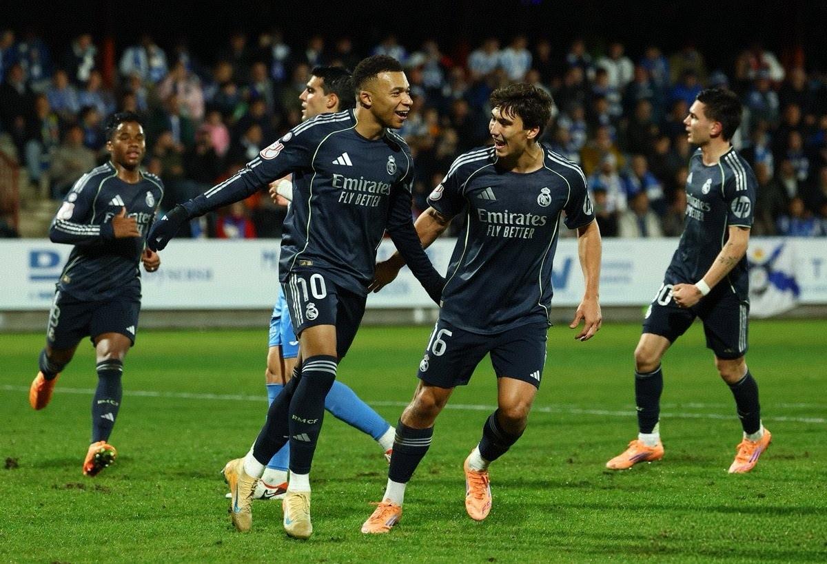 姆巴佩不愧是当今足坛第一人，距离追平C罗的纪录只差一球！皇马3-2险胜塔拉韦拉，