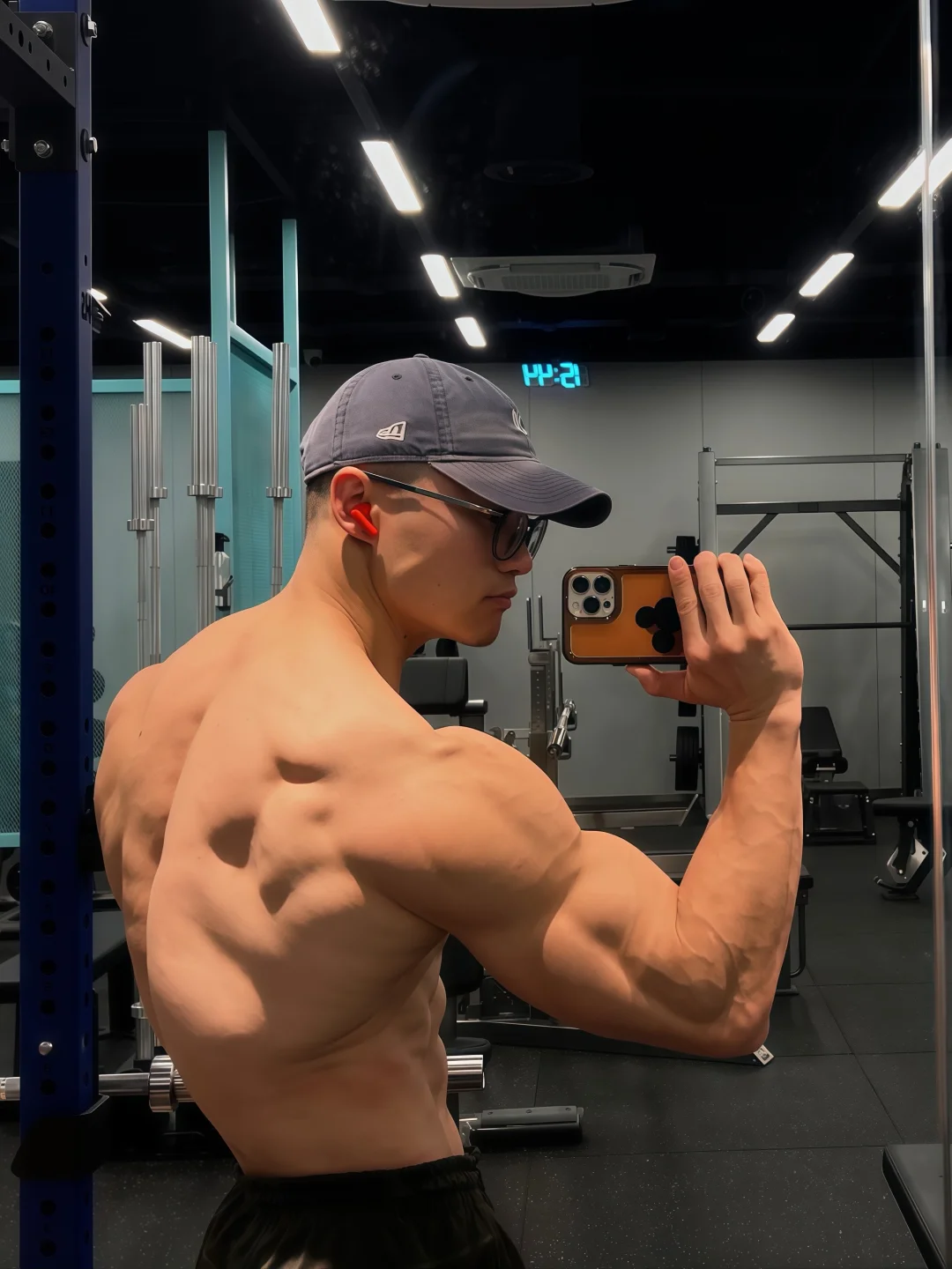 紧致线条感稳了！补剂吃对了状态真的具象化