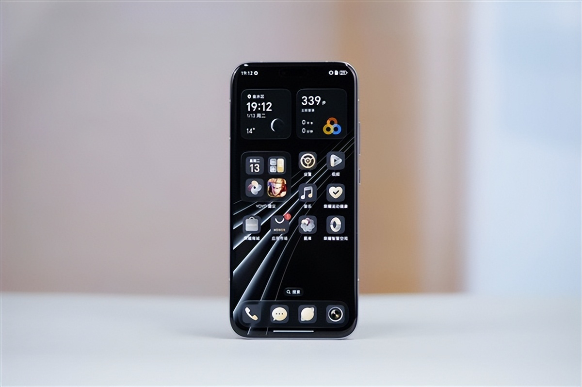 榮耀Magic 8 RSR保時捷設計評測：調教最好的第五代驍龍8至尊版機皇