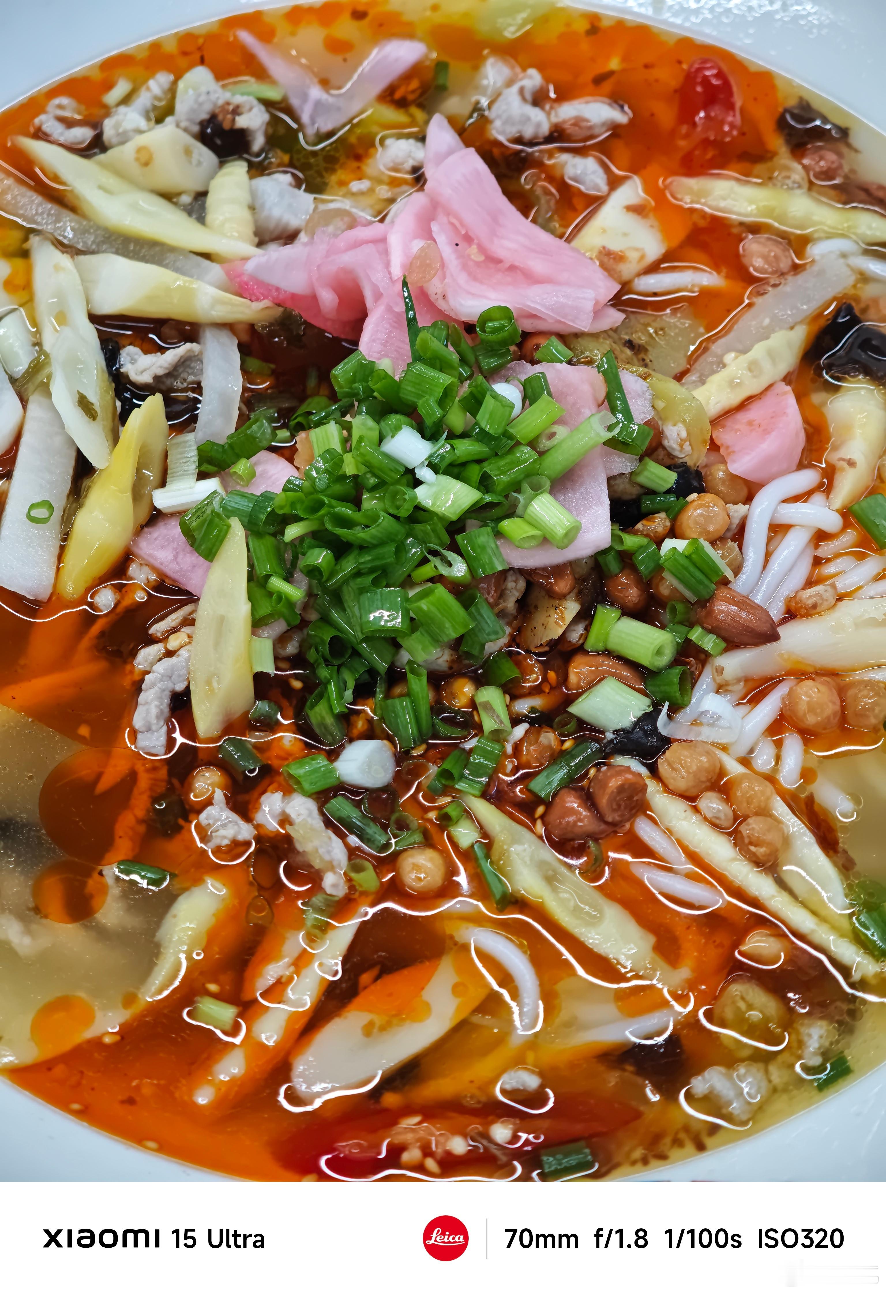 今天中午去了小米食堂！（别瞎猜）真是好久不在食堂用餐了。 ​​​