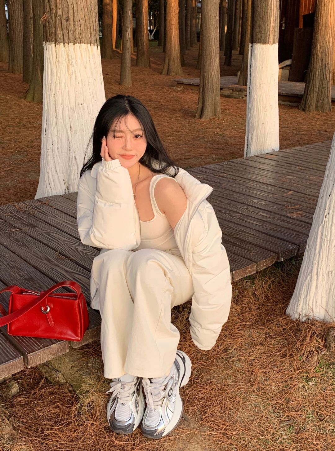 all white ˚₊‧ 🤍 ‧₊˚