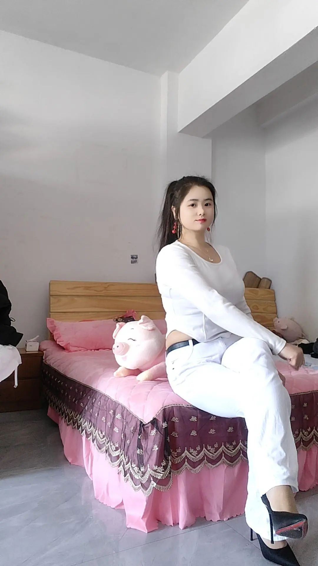 人生就像一杯茶 不会苦一辈子 到总会苦一阵子