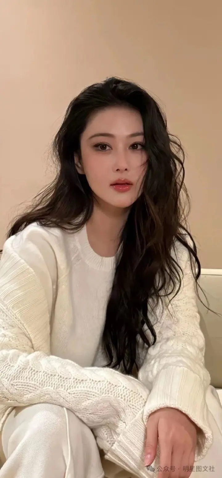 张馨予